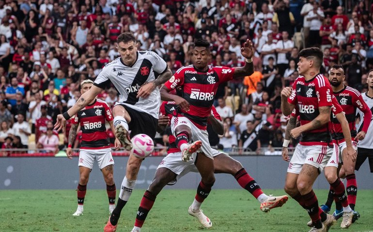 Futebol agita fim de semana com clássicos e grandes jogos