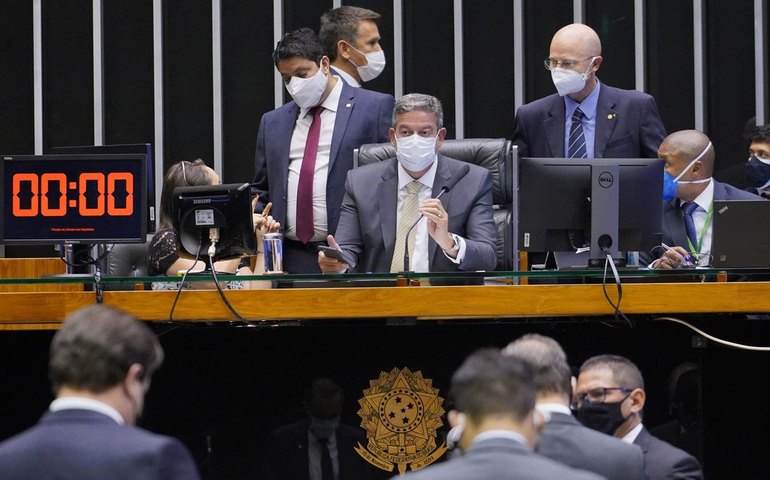 ‘Pesquisa é o retrato do momento e Bolsonaro está no seu pior momento’, diz Lira