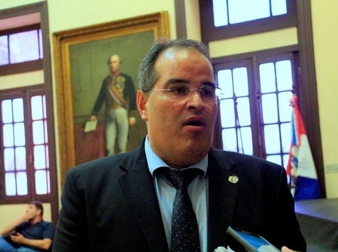 Vereador Samyr Malta parabeniza presidente da Câmara pela inauguração da nova sede do Legislativo