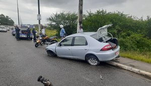 Motorista invade contramão e atinge motociclista em Nossa Senhora do Socorro / Foto: Foto: CPTran/SE