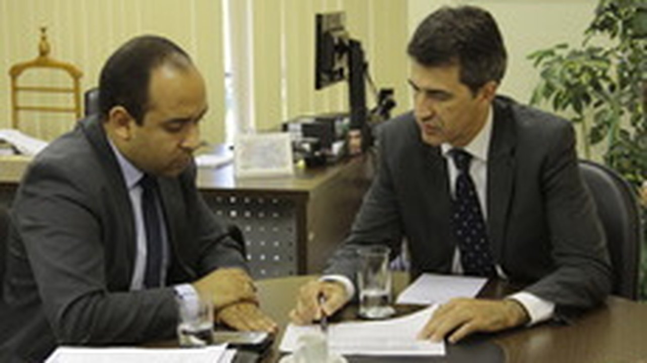 Alagoas recebe convite para programa piloto de combate às drogas em Brasília