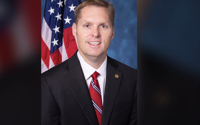 Comissão de Ética da Câmara dos EUA apresenta resolução para expulsar George Santos