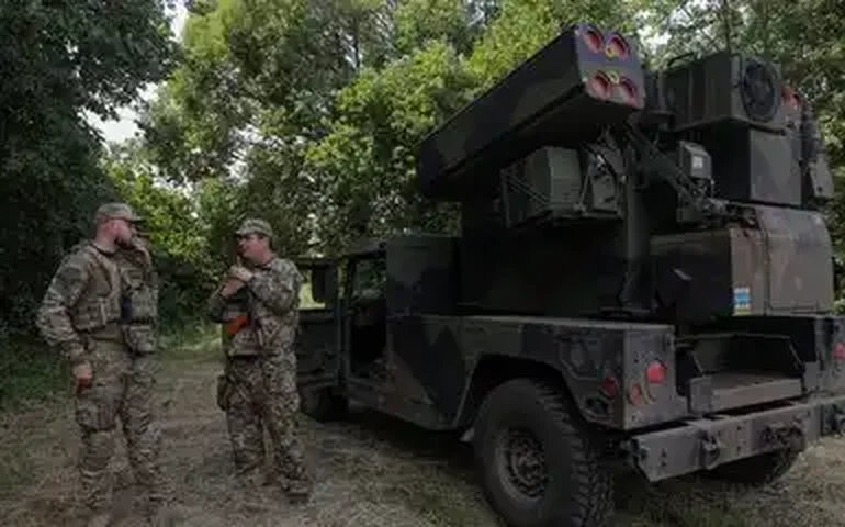 Ucrânia admite falta de mísseis para defender usina na região de Kiev enquanto registra 37 mil desaparecidos na guerra