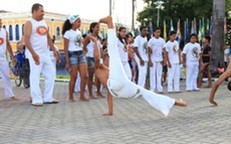 Jornada da Capoeira relembra luta de Zumbi