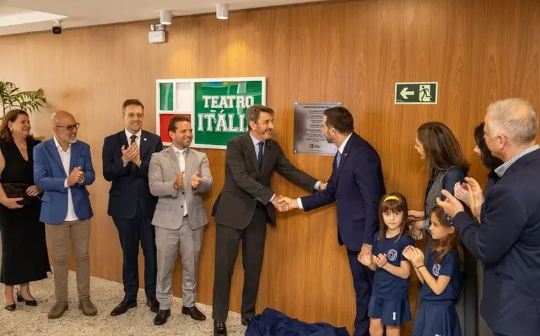 Embaixador da Itália no Brasil inicia missão no RS com agenda intensa