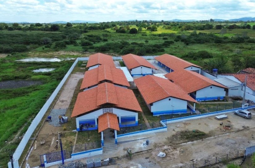 Palmeira dos Índios: Nova Escola Eloi Barbosa será entregue com grande festa e show de Ana Lôbo