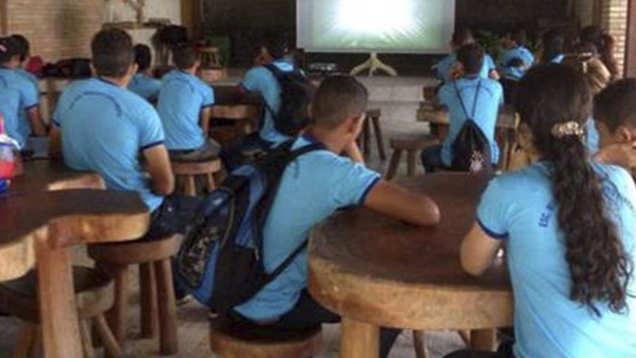 Escola de Palmeira dos Índios desenvolve projeto para ampliar conhecimento