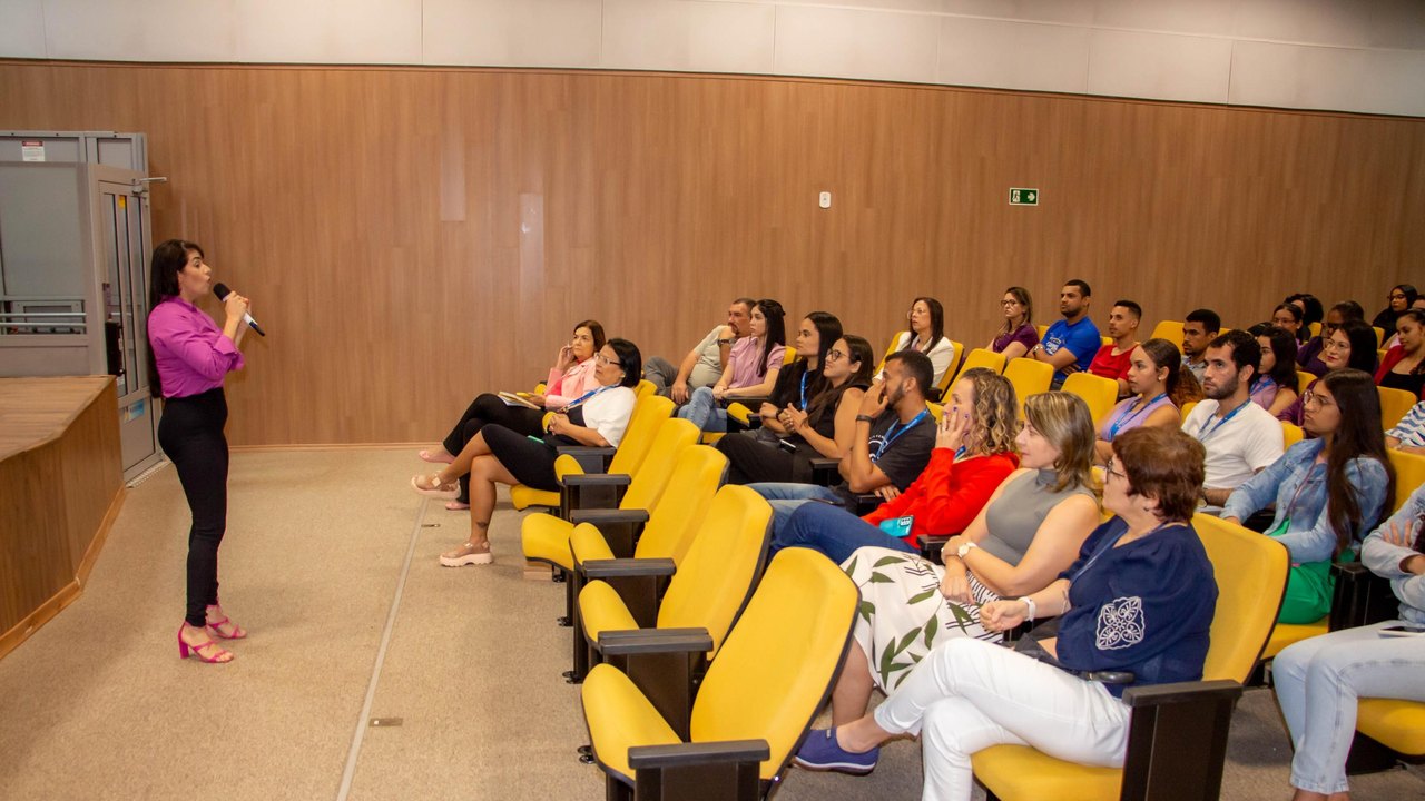 Agosto Lilás: Detran realiza palestra sobre combate à violência contra a mulher