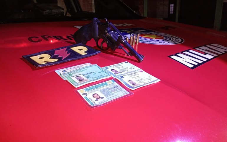 PM prende suspeito de violência doméstica com arma de fogo em Maragogi