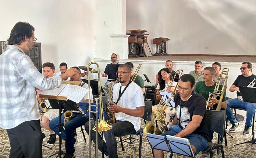 Oficina com Orquestra Som do Nordeste abre programação musical do 2º Festival Penedo Sabor & Jazz