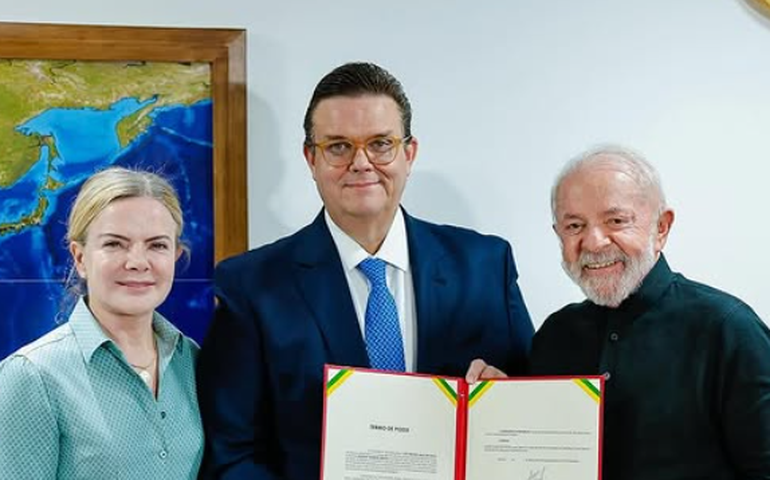 De deputado a ministro da Previdência, Wolney Queiroz tem 30 anos de atuação política