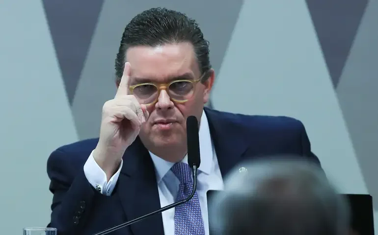 CPMI do INSS: oposição quer convocar Wolney Queiroz para depor sobre contrato de telemarketing