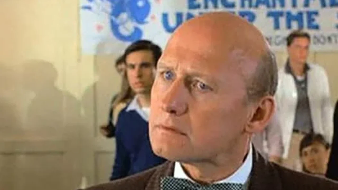 Morre James Tolkan, ator de 'De Volta para o Futuro' e 'Top Gun', aos 94 anos