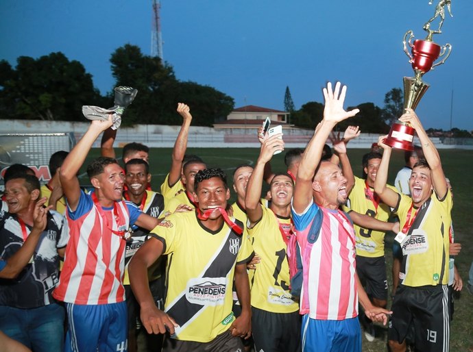 Ponte Preta conquista o Campeonato Amador de Futebol de Penedo