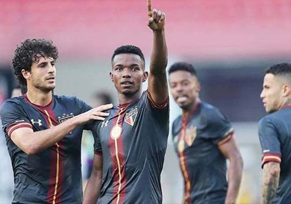 São Paulo anuncia compra de mais 40% dos direitos de Thiago Mendes