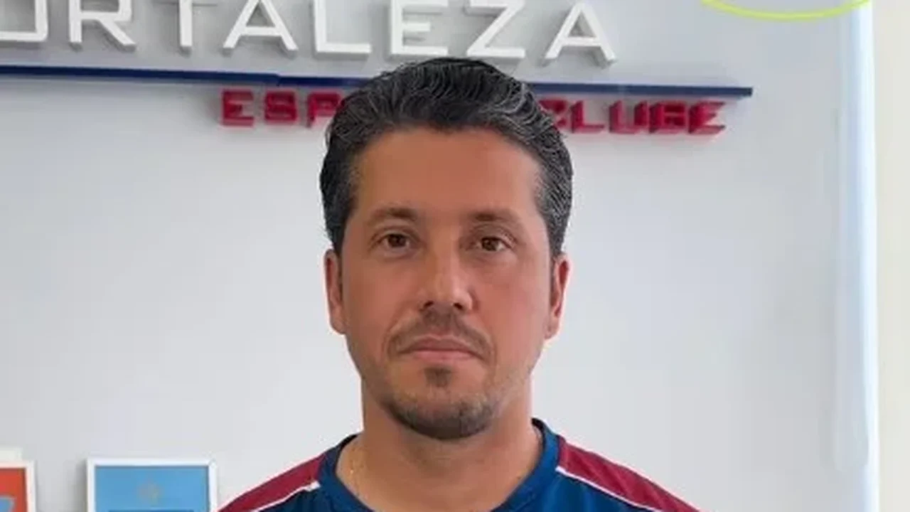 Carpini revela que James pediu para não bater pênalti em eliminação pelo São Paulo