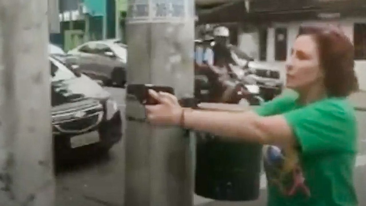 AGU envia à Itália defesa de extradição de Carla Zambelli