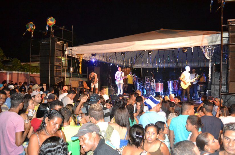 Carnaval de Atalaia é marcado por muita alegria