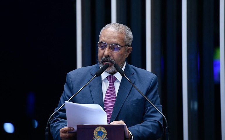 Paim registra Dia Mundial de Segurança no Trabalho e alerta para situação do Brasil