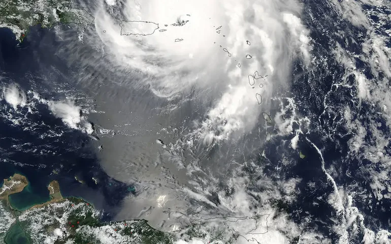 Tempestade tropical Milton pode atingir Flórida como furacão de grande intensidade