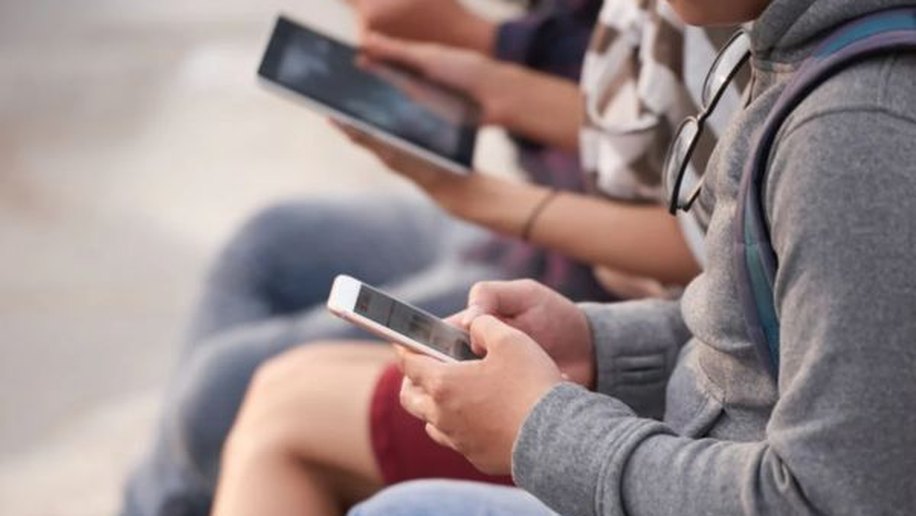 Estudo indica que bets prejudicam 2 milhões de estudantes universitários no ensino privado