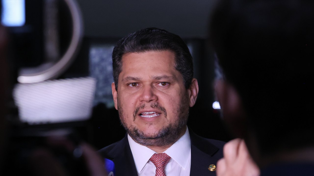 Alcolumbre marca votação da PEC da segurança pública para terça-feira