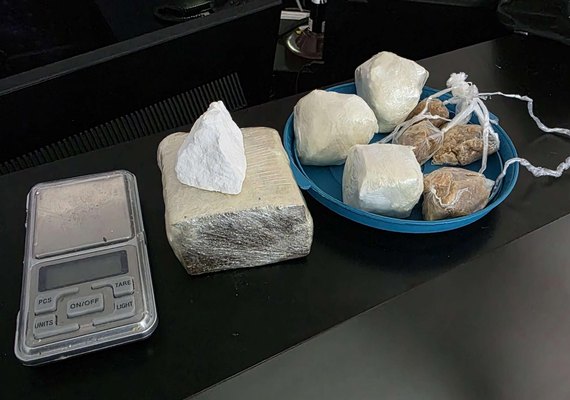 Suspeito de chefiar tráfico em Riacho Doce é preso com drogas em Maceió