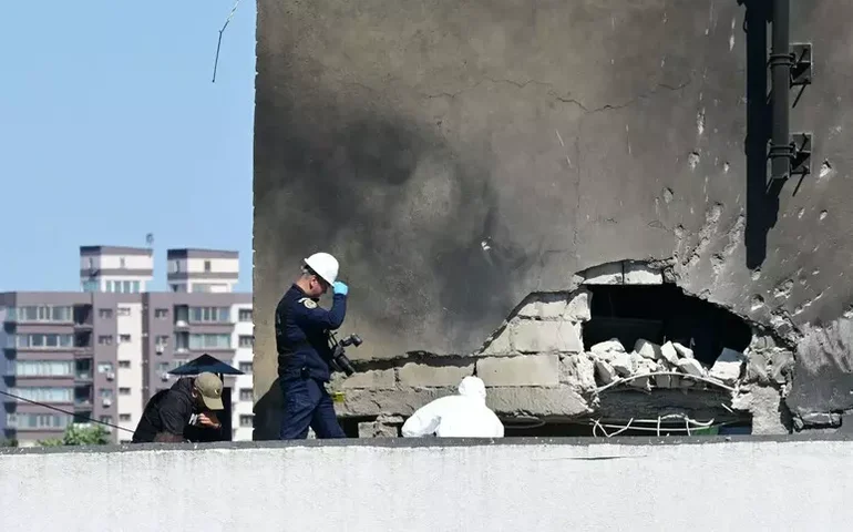 Prédio na Romênia é atingido por drone russo; Otan e UE condenam