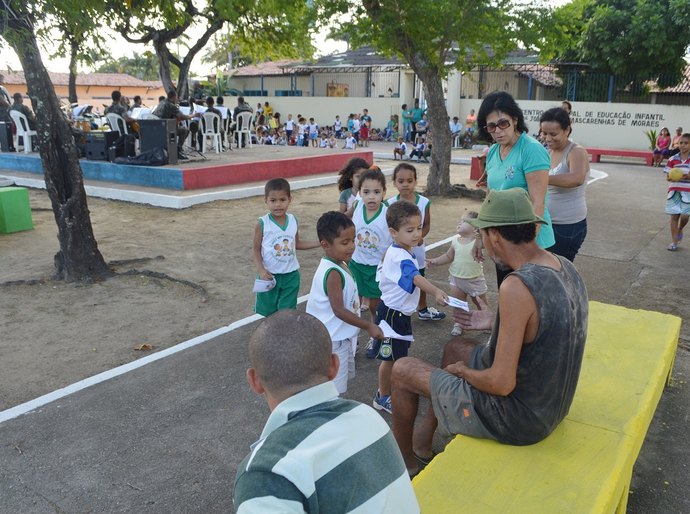 Cmei realiza ação de combate ao mosquito Aedes aegypti