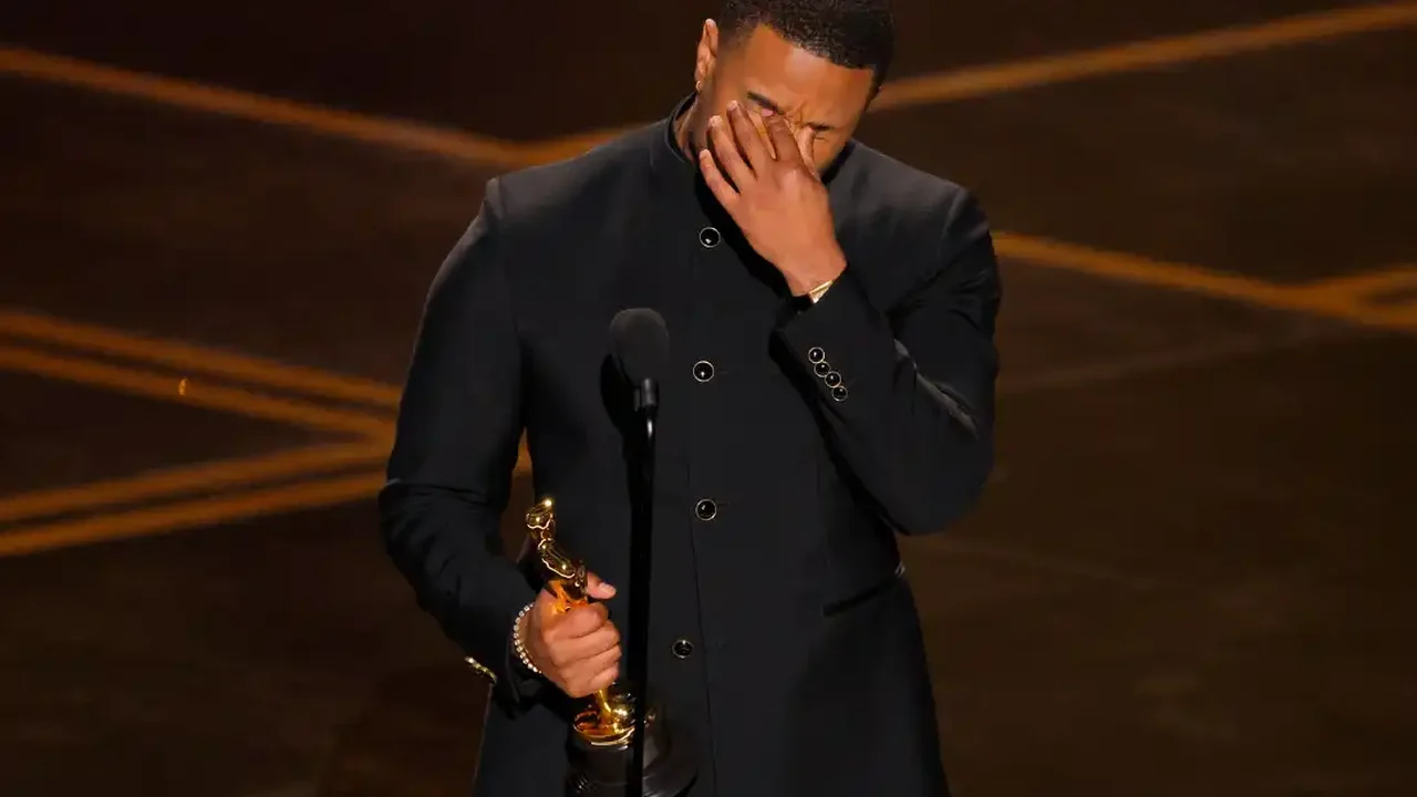 Michael B. Jordan vence Wagner Moura e conquista Oscar de Melhor Ator