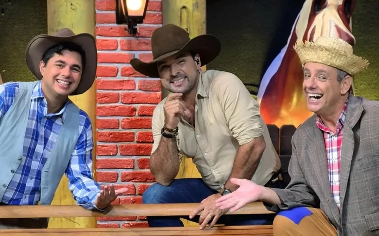 Jayne representa a mulher sertaneja no especial do Terra da Padroeira