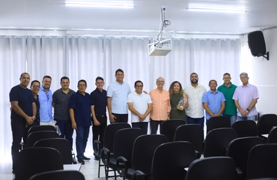 Prefeito Ronaldo Lopes anuncia ampliação do Programa Educação em Tempo Integral