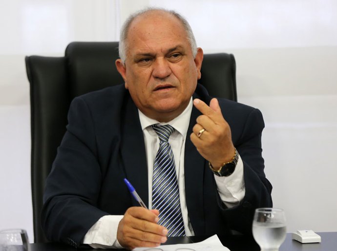 Presidente do TJ institui comissão do concurso para servidores do 1º Grau