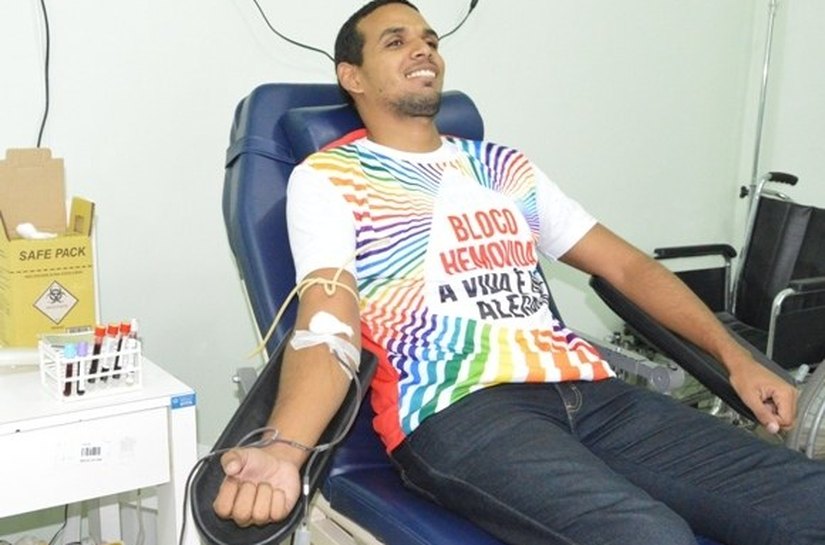 Hemocentros prorrogam até sexta doação de sangue para o carnaval