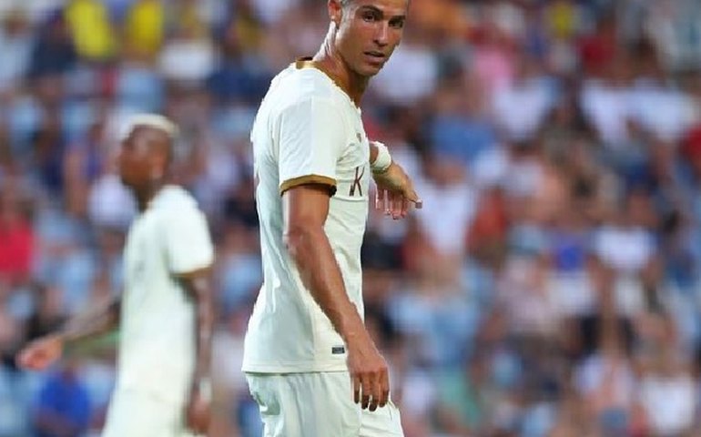 Cristiano Ronaldo marca e coloca o Al-Nassr na final da Copa Árabe de Clubes Campeões