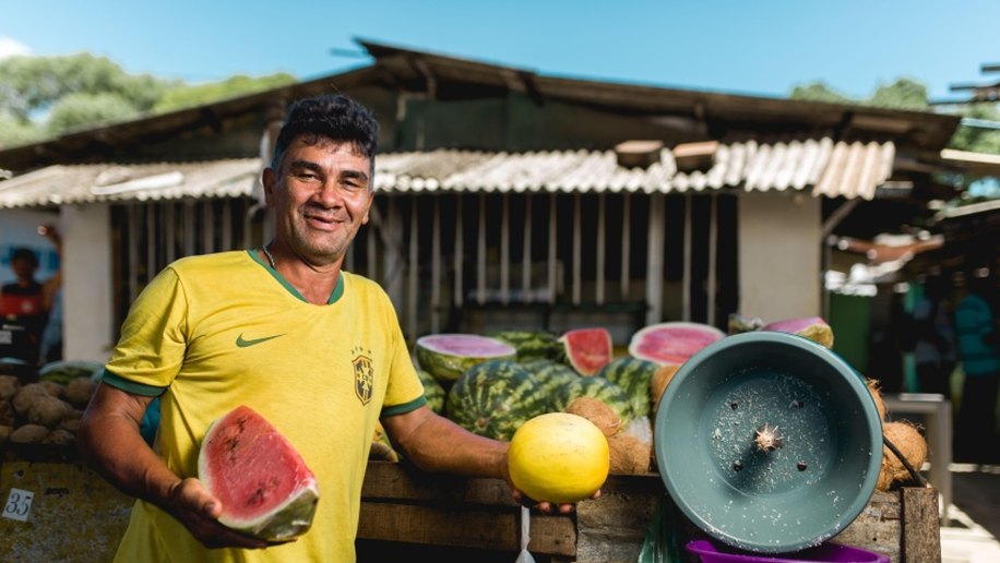Mercados públicos e feiras de Maceió funcionam em horário especial no feriado da Padroeira