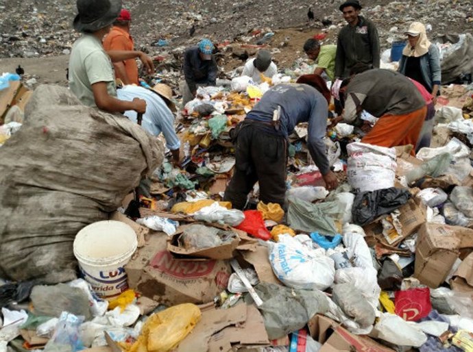 FPI multa Prefeitura de Santana em R$ 487 mil por causa de lixão