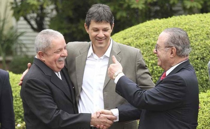 Maluf oficializa apoio ao PT em encontro com Lula e Haddad