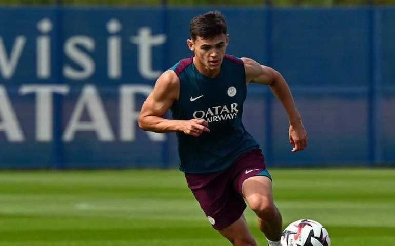 PSG empresta volante ex-Corinthians Gabriel Moscardo ao Stade de Reims para ganhar experiência