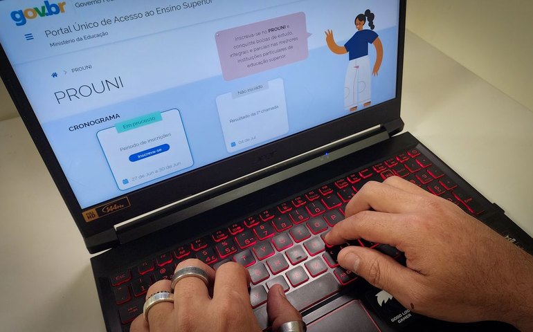 MEC abre lista para interessados em vagas remanescentes do Prouni