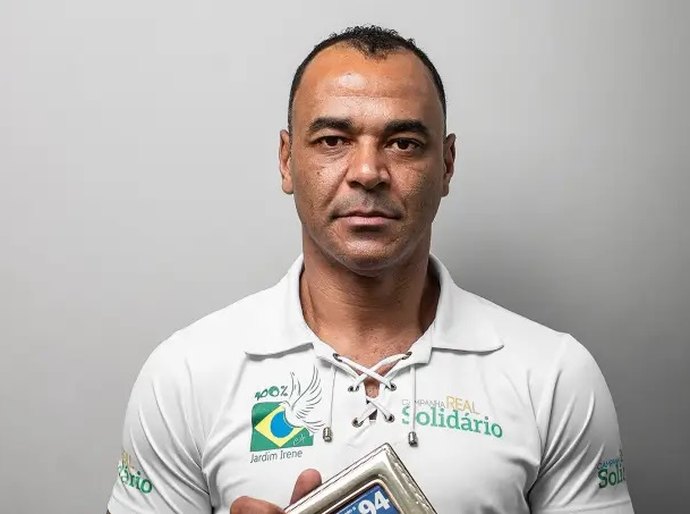 Embaixador da Copa do Mundo no Catar,  jogador Cafu visita a Adefal nesta quinta