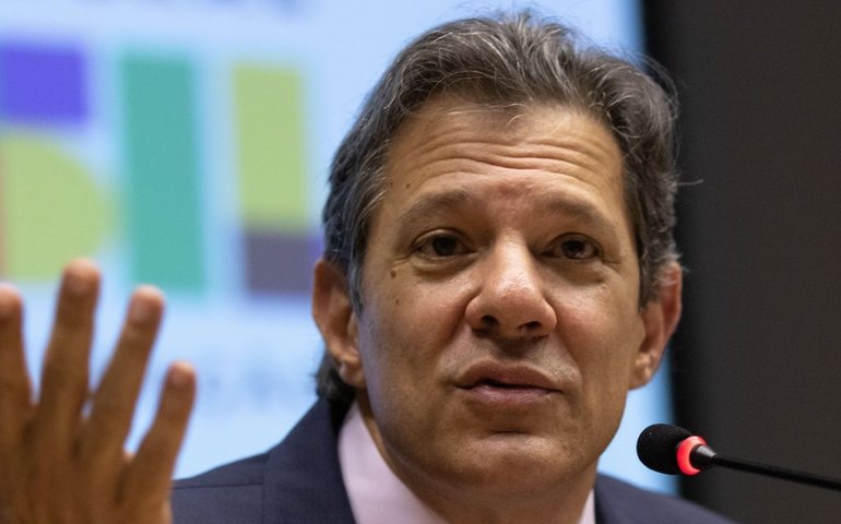 Arcabouço fiscal ocupa espaço na agenda de reuniões de Haddad em SP