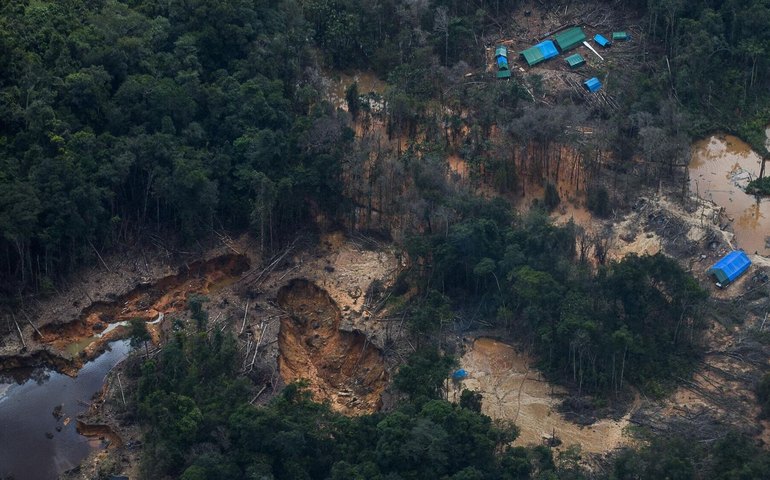 PF investiga contrabando de ouro extraído de terras indígenas