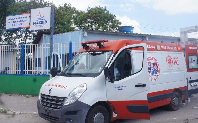 Samu nas Escolas leva conhecimento e conscientização para mais uma unidade escolar de Maceió