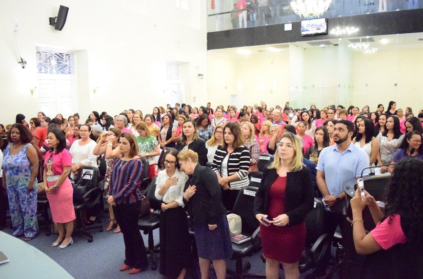 Sessão plenária: Assembleia Legislativa rende homenagens ao Dia da Mulher