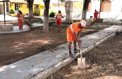 Prefeitura de Palmeira realiza ação de bloqueio em Coruripe da Cal