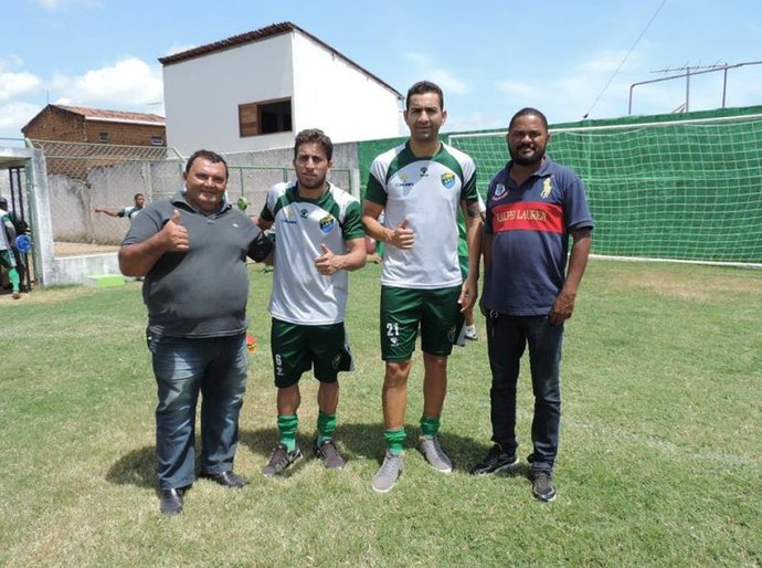 Coruripe confirma contratações de lateral, volante e recebe zagueiro