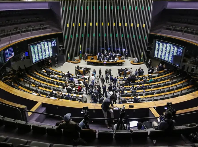 Congresso entra na reta final de atividades do ano