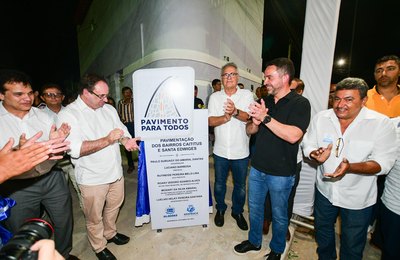 Paulo Dantas conclui entrega de 47 ruas pavimentadas no município de Arapiraca