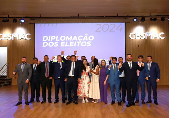 Candidatos eleitos para a Câmara Municipal de Maceió são diplomados em cerimônia